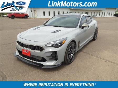 2022 Kia Stinger GT1