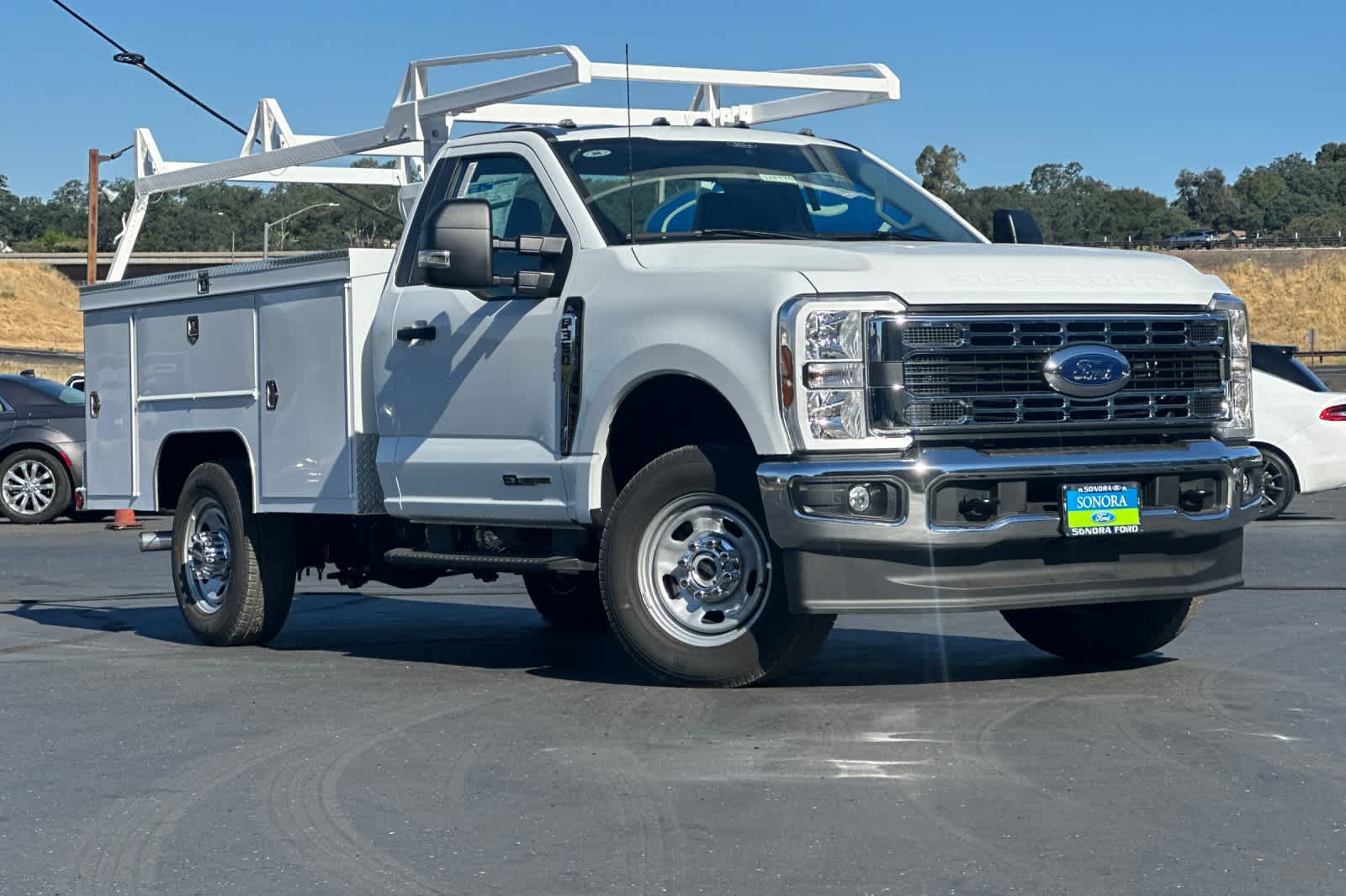 2024 Ford Super Duty F-350 SRW XL 4WD Reg Cab 145 WB 60 CA