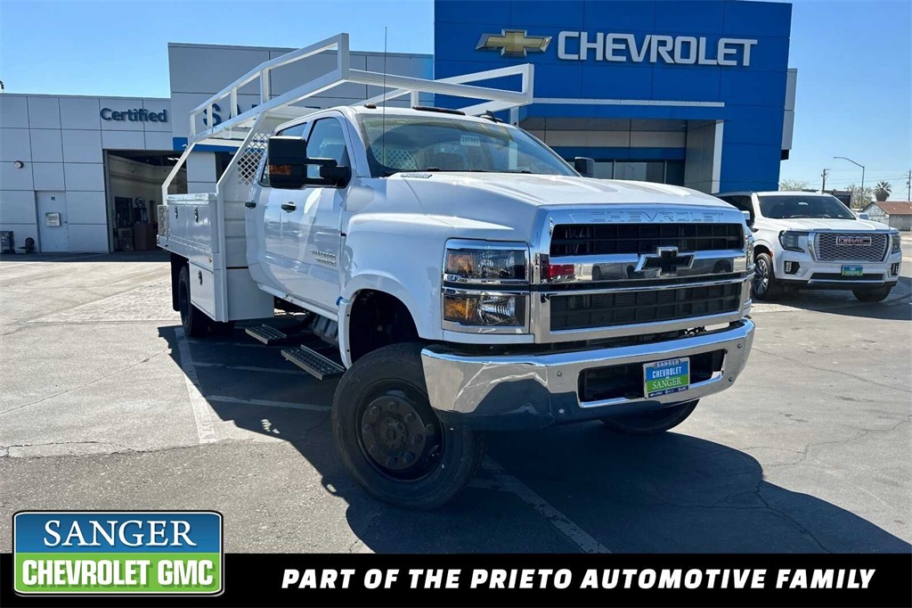 2023 Chevrolet Silverado 4500HD Work Truck