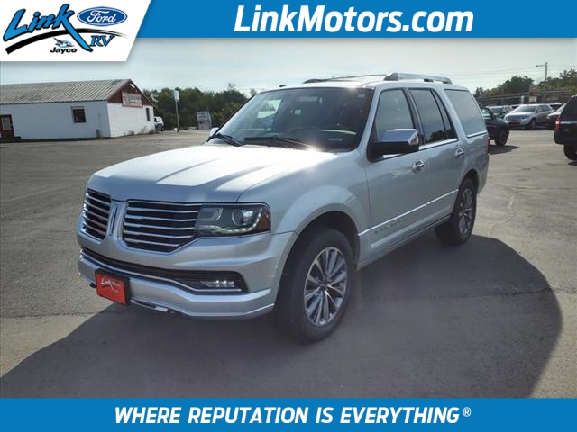 2017 Lincoln Navigator Select