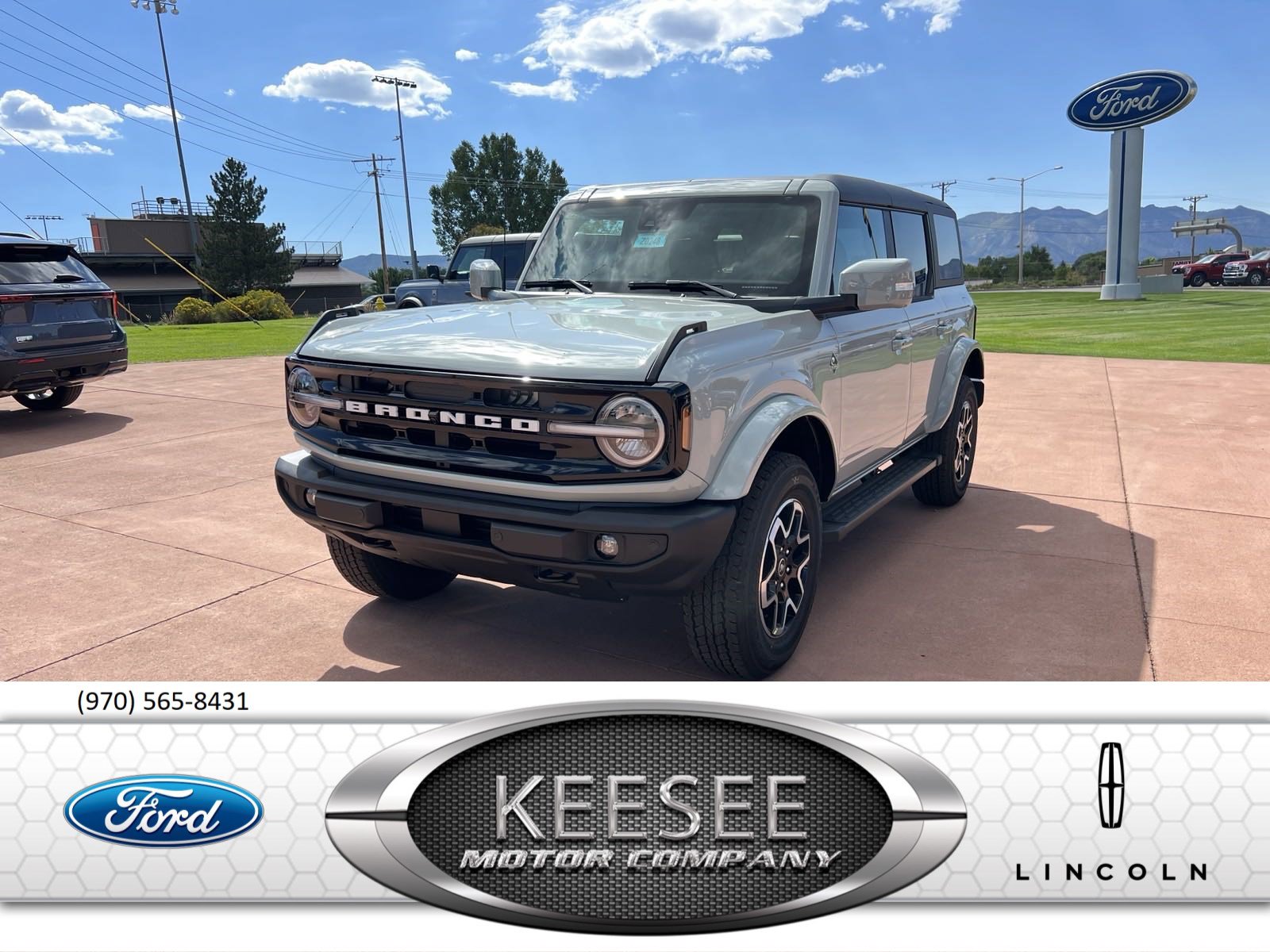 2024 Ford Bronco Outer Banks®