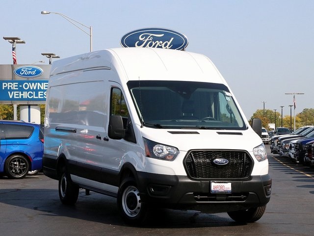 2022 Ford Transit-250 Base