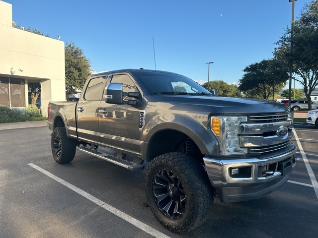 2017 Ford F-250SD LARIAT