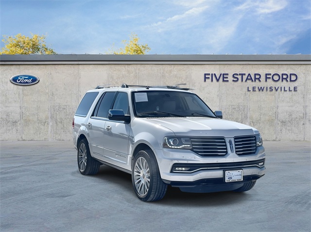 2015 Lincoln Navigator Base