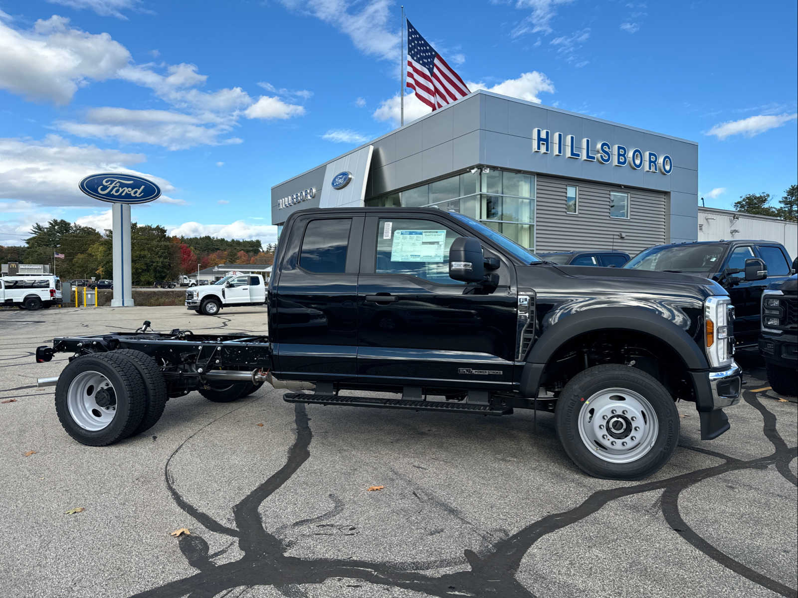 2024 Ford Super Duty F-550 DRW XL