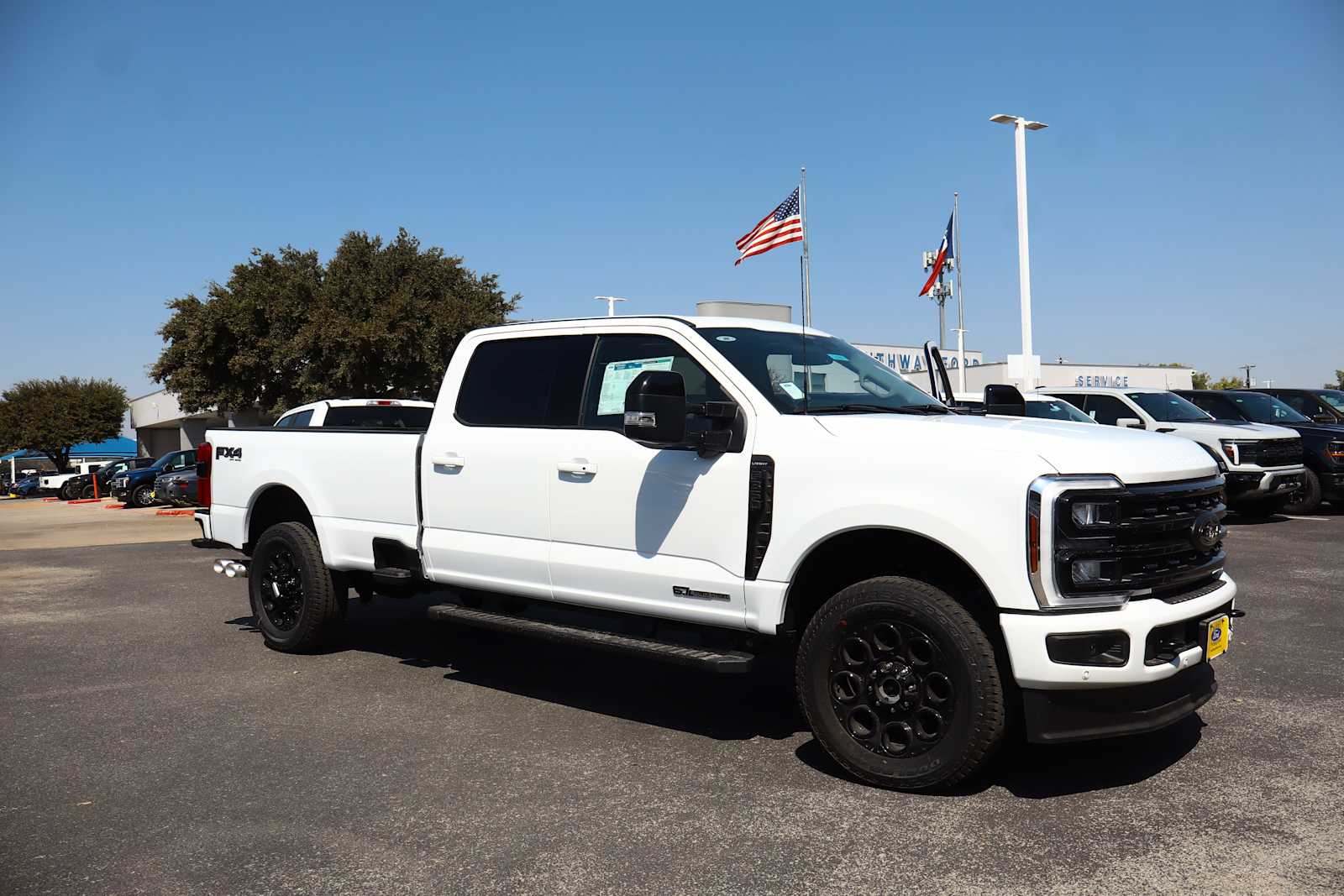 2024 Ford Super Duty F-350 SRW LARIAT