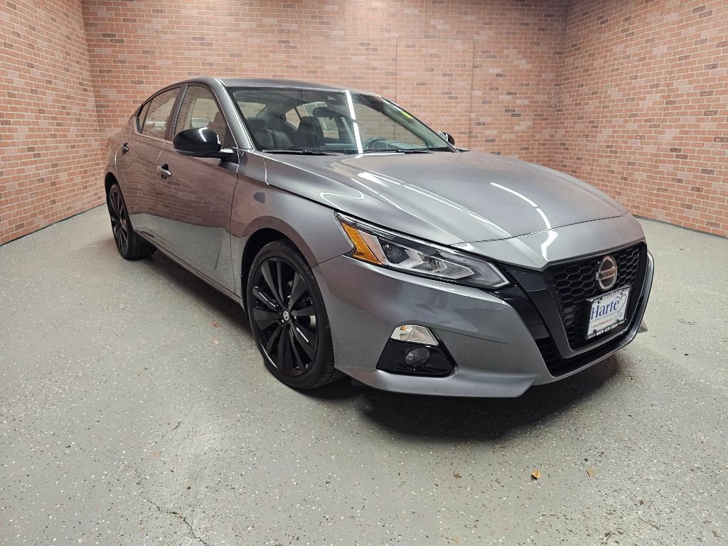 2022 Nissan Altima 2.5 SR