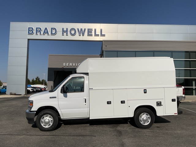 2025 Ford E-350SD Base