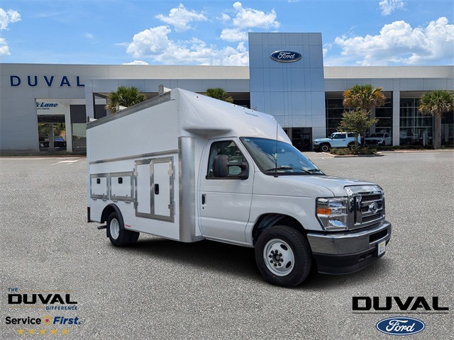 2025 Ford E-350SD Base