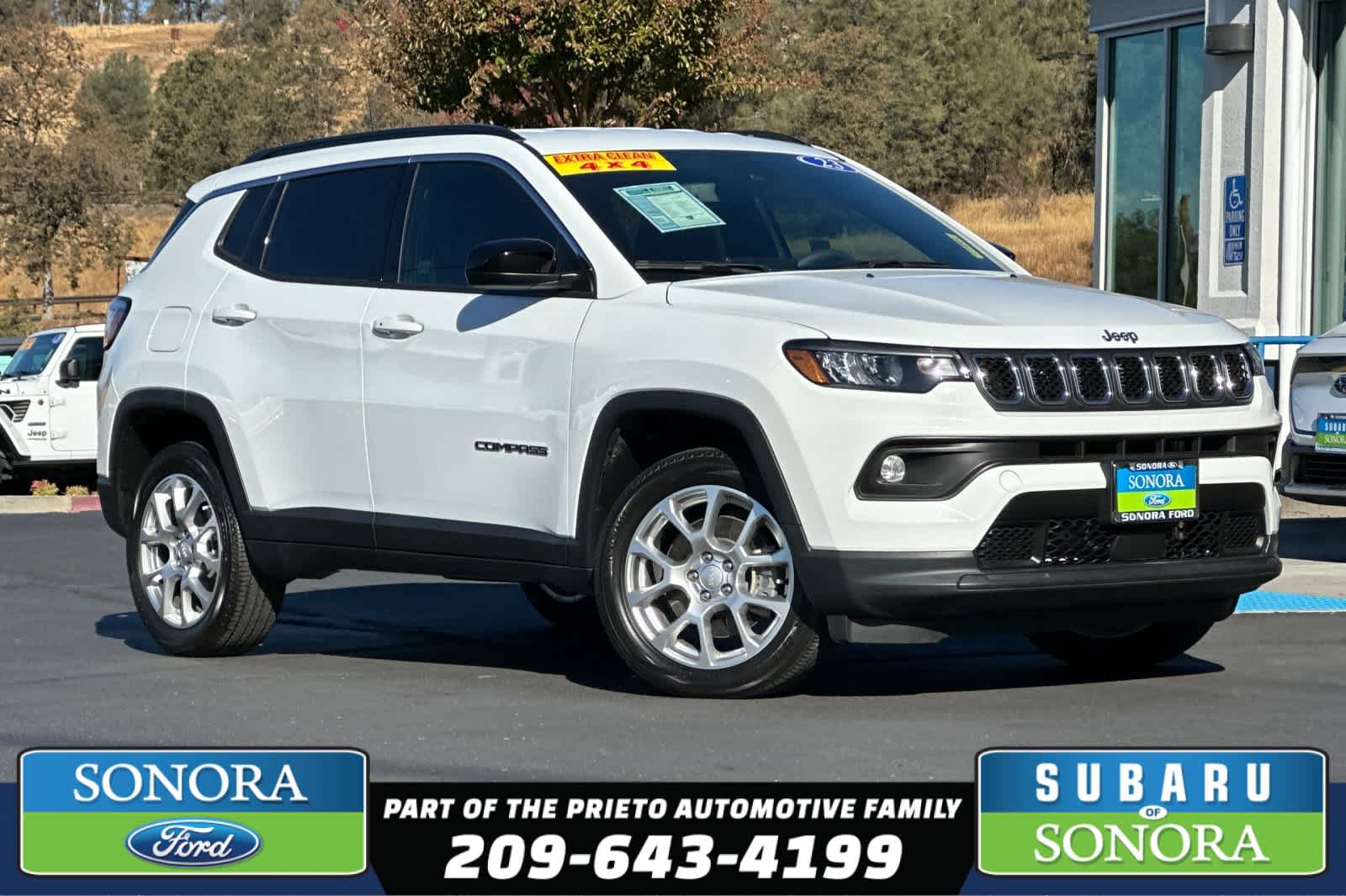 2023 Jeep Compass Latitude LUX