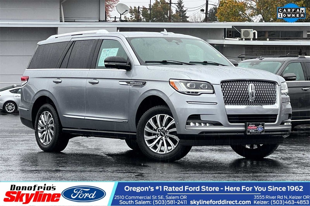 2023 Lincoln Navigator Standard