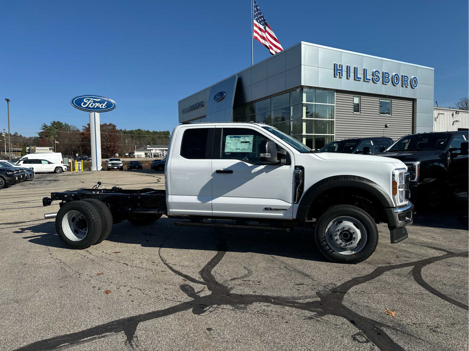 2024 Ford Super Duty F-550 DRW XL