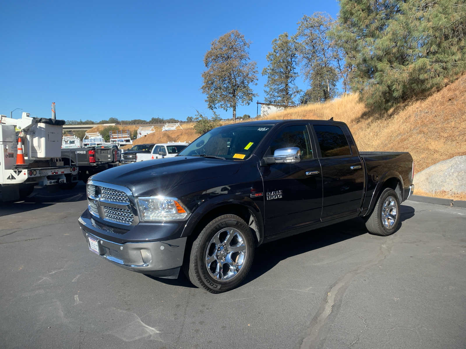 2018 RAM 1500 Laramie 4X4 Crew Cab 57 Box