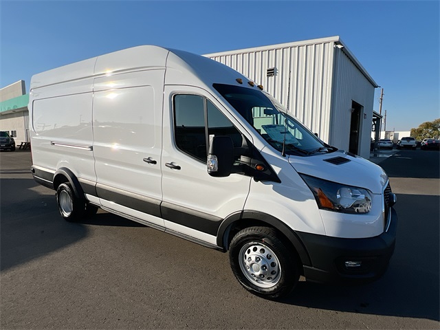 2024 Ford Transit Cargo Van Base