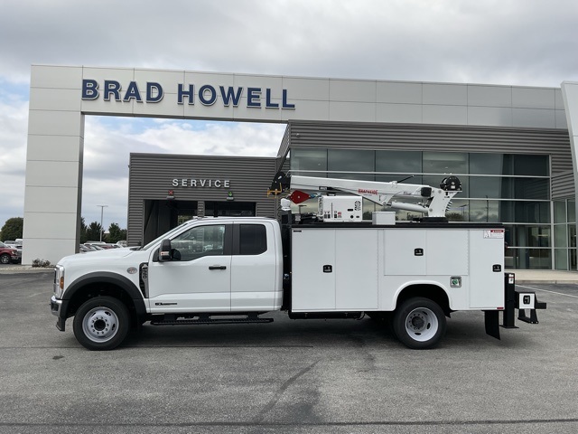 2024 Ford F-550SD XL