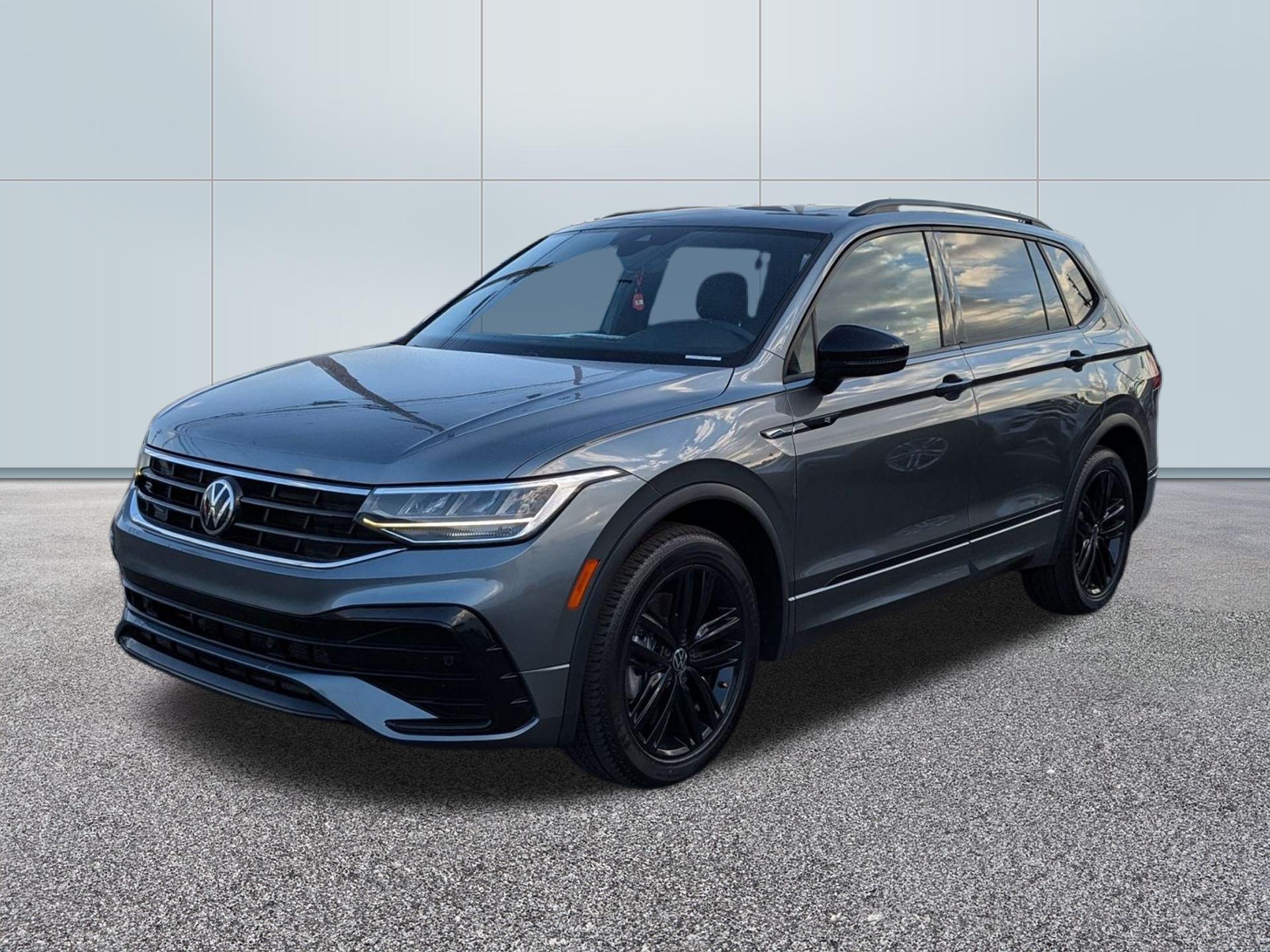 2022 Volkswagen Tiguan 2.0T SE R-Line Black