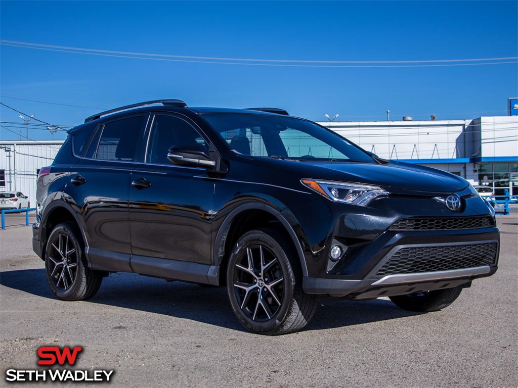 2018 Toyota RAV4 SE