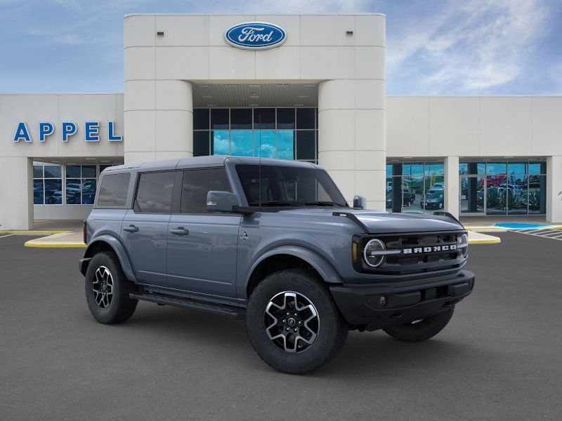 2024 Ford Bronco Outer Banks