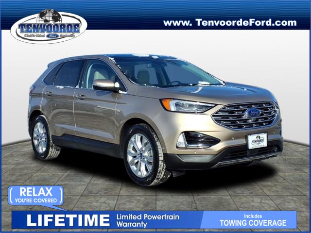 2020 Ford Edge Titanium