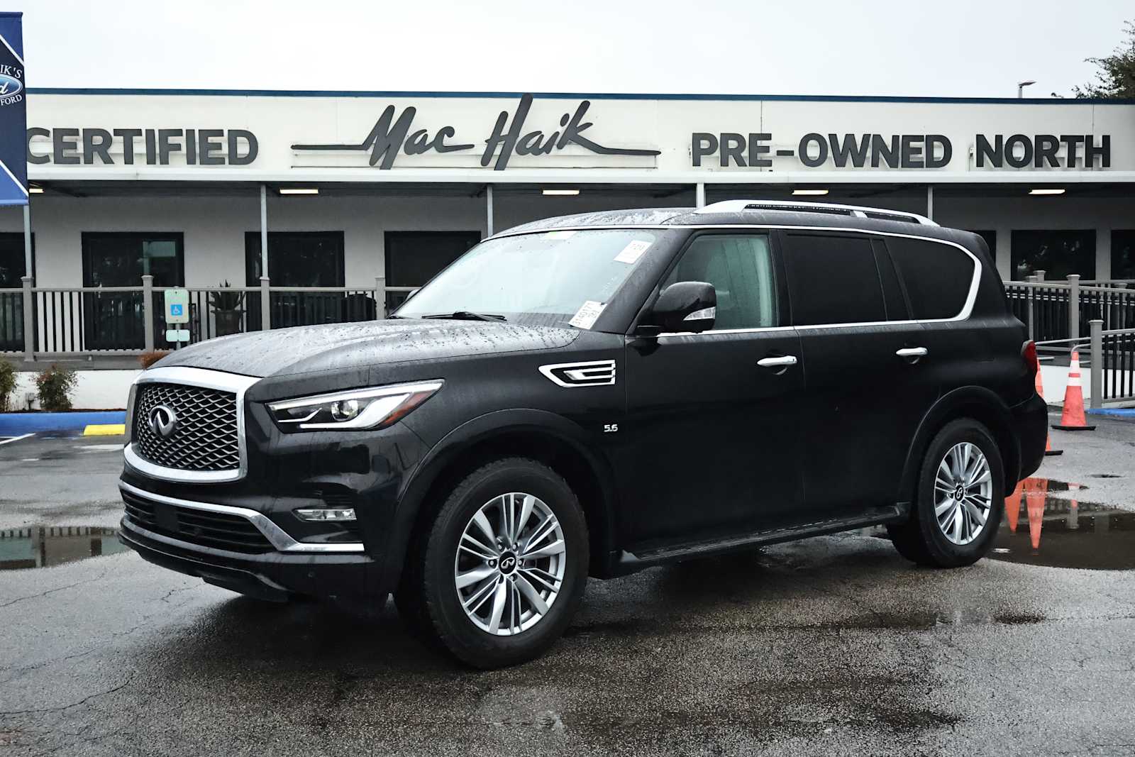 2019 INFINITI QX80 LUXE