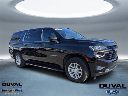 2023 Chevrolet Suburban LT