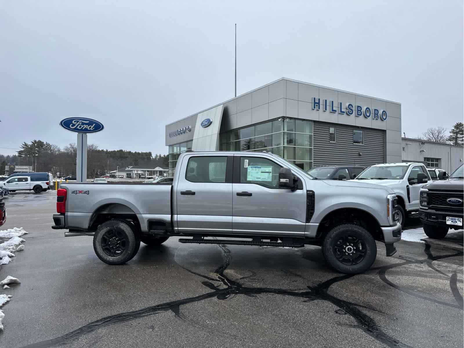 2024 Ford Super Duty F-350 SRW XL