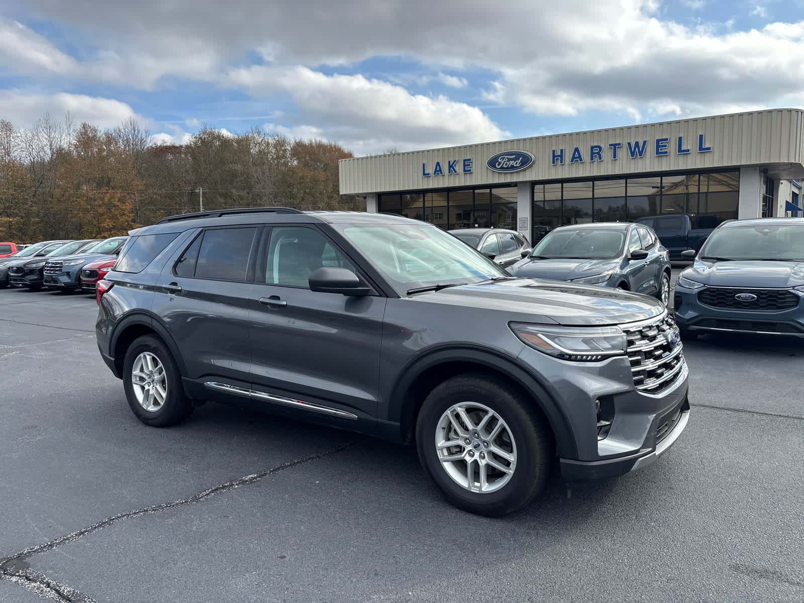 2025 Ford Explorer Active