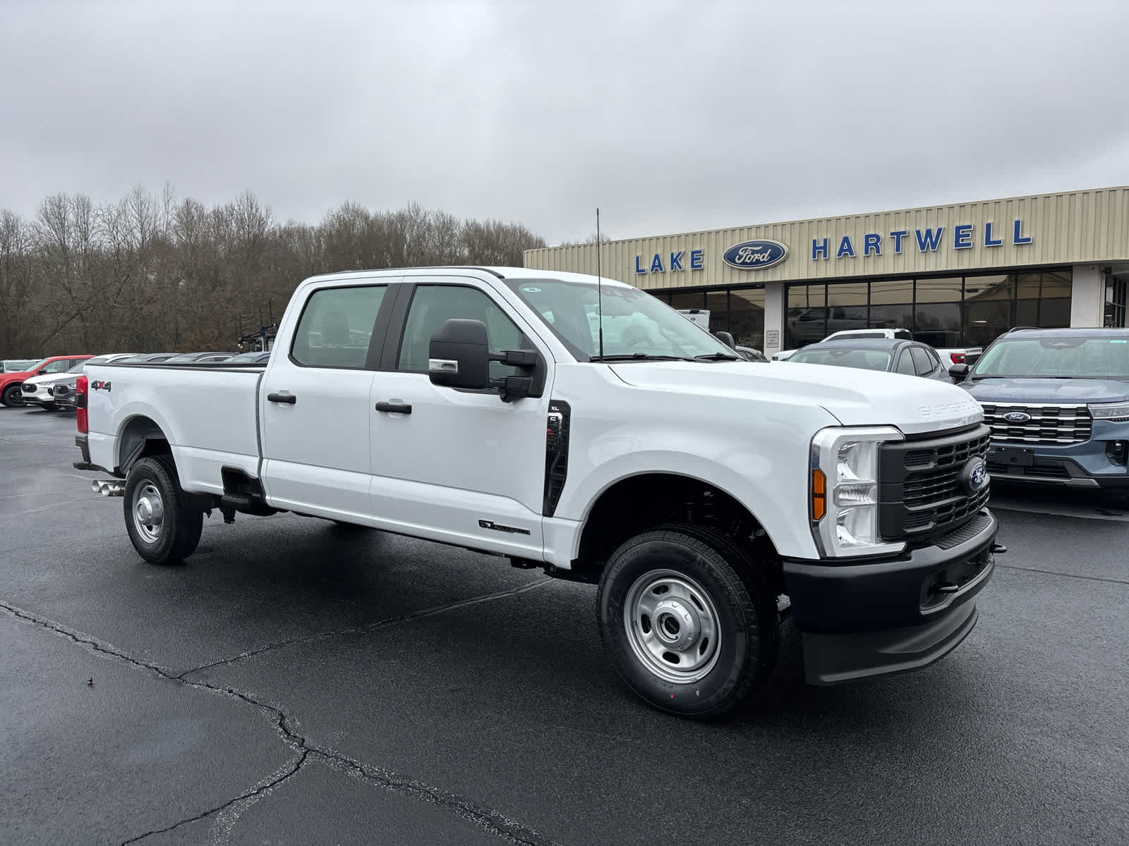 2024 Ford Super Duty F-350 SRW XL