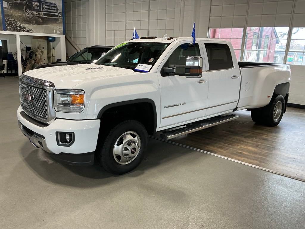 2016 GMC Sierra 3500HD Denali