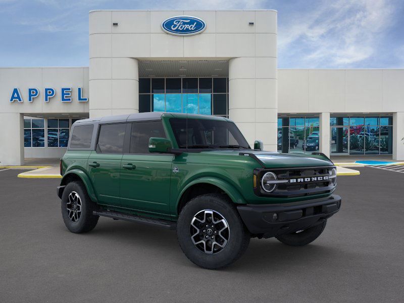 2024 Ford Bronco Outer Banks