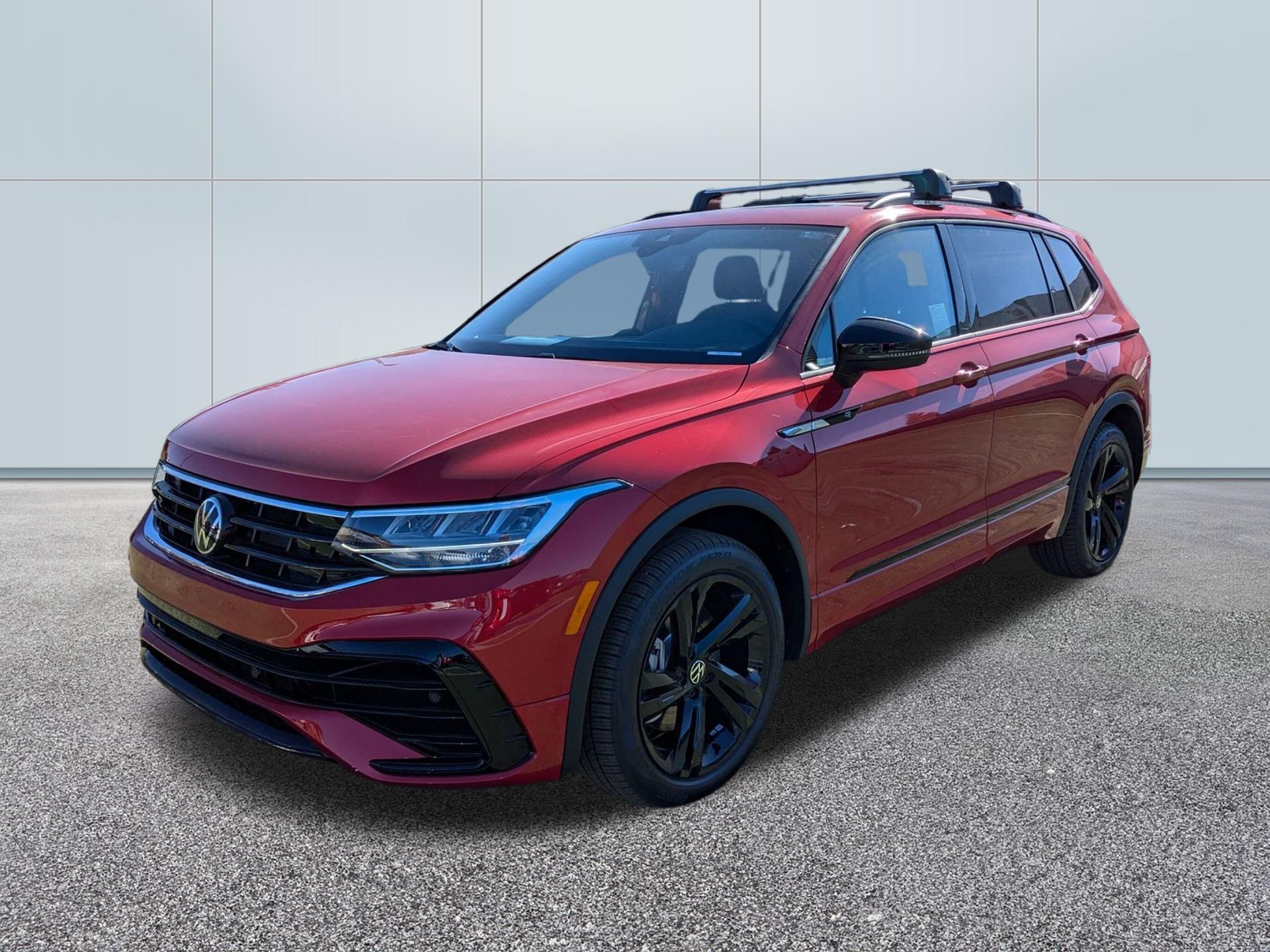 2024 Volkswagen Tiguan SE R-Line Black