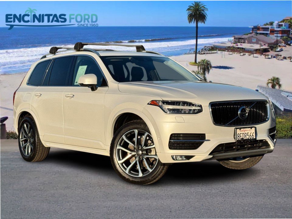 2018 Volvo XC90 Momentum