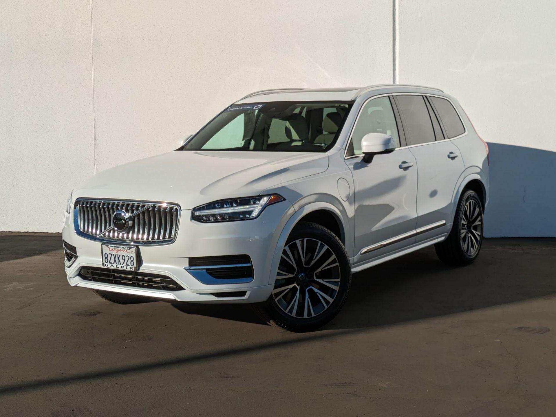 2022 Volvo XC90 Recharge Plug-In Hybrid T8 Inscription Expression 7 Passenger