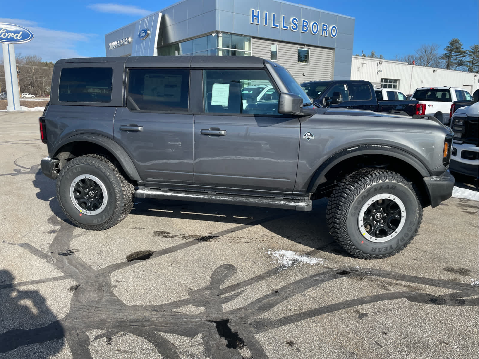 2024 Ford Bronco Outer Banks