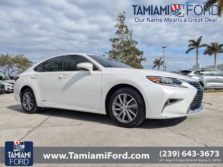 2016 Lexus ES 300H