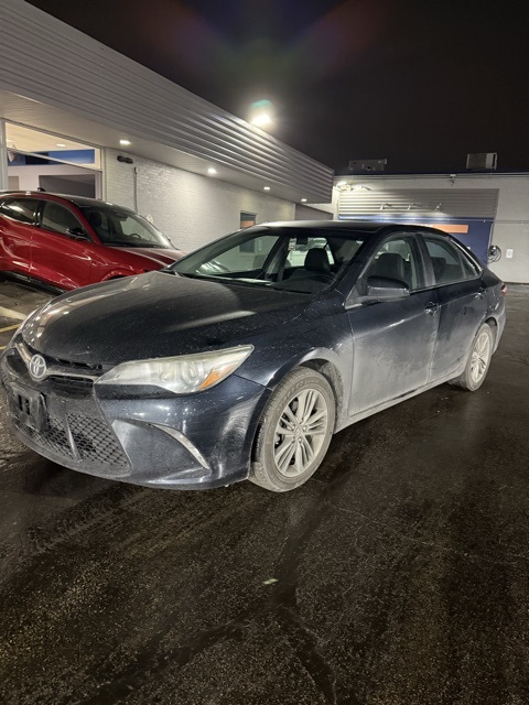 2016 Toyota Camry SE