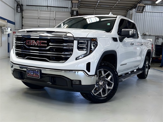 2023 GMC Sierra 1500 SLT