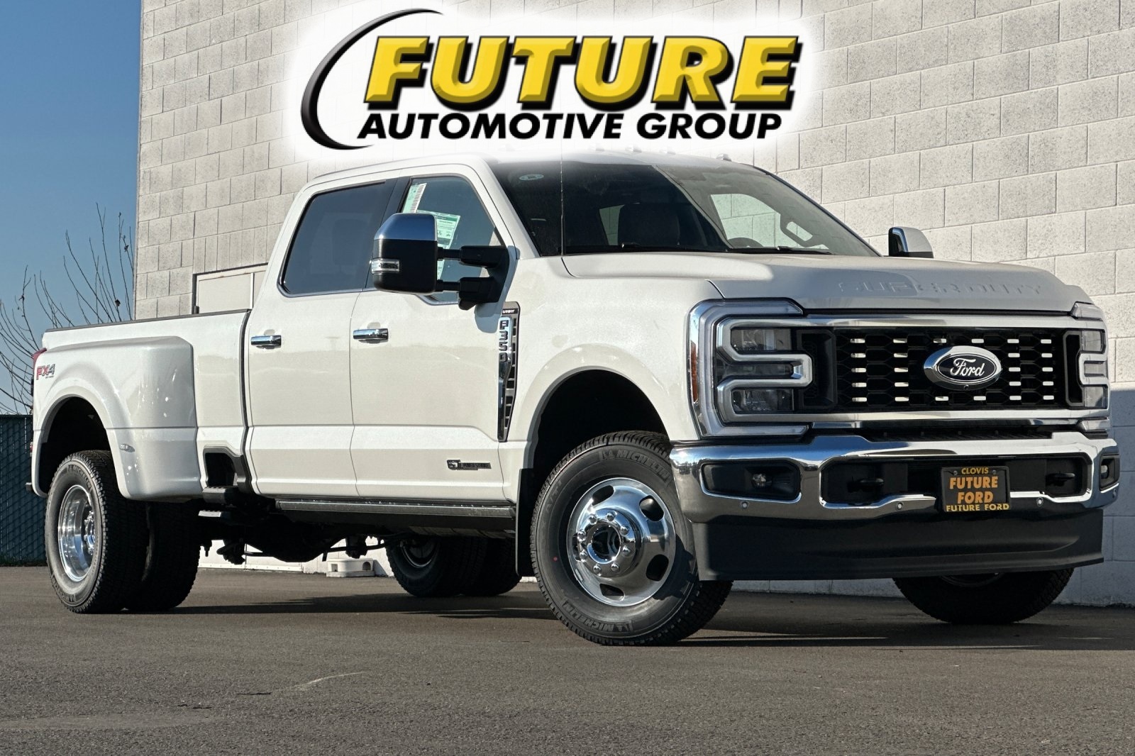 2025 Ford F-350SD LARIAT