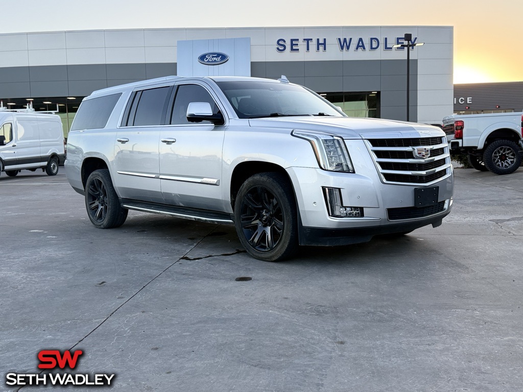 2018 Cadillac Escalade ESV Luxury