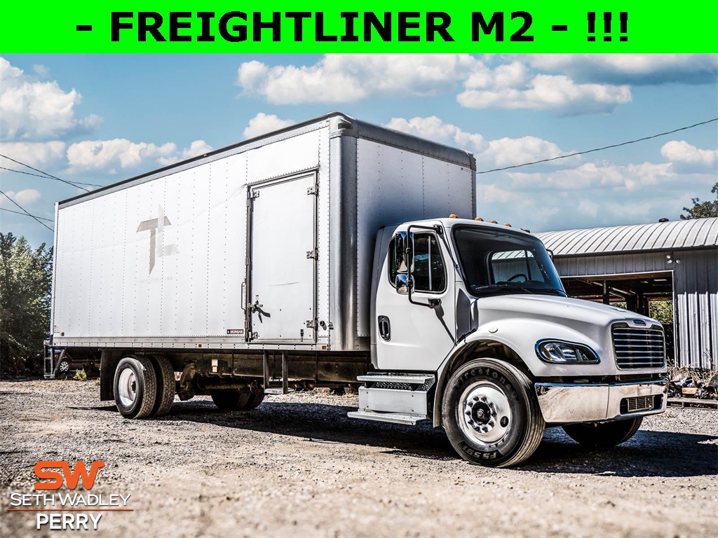 2013 Freightliner M2 106