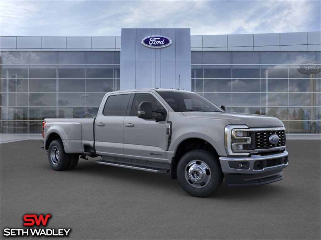 2025 Ford F-350SD LARIAT