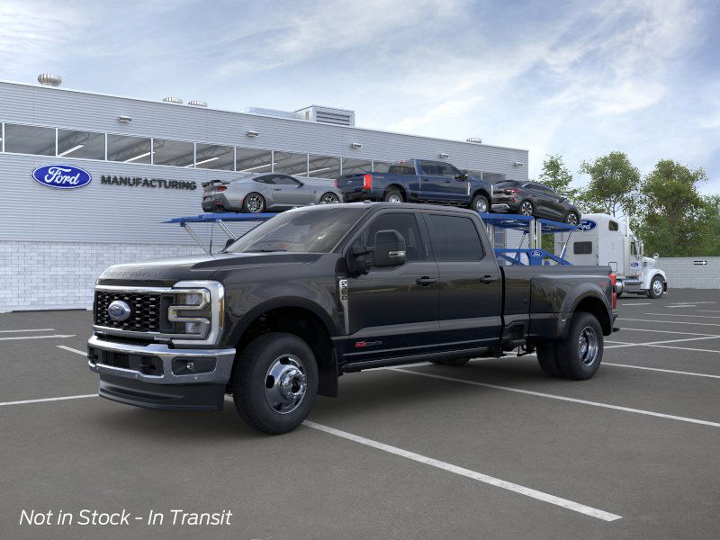 2025 Ford Super Duty F-350 DRW F-350® LARIAT®