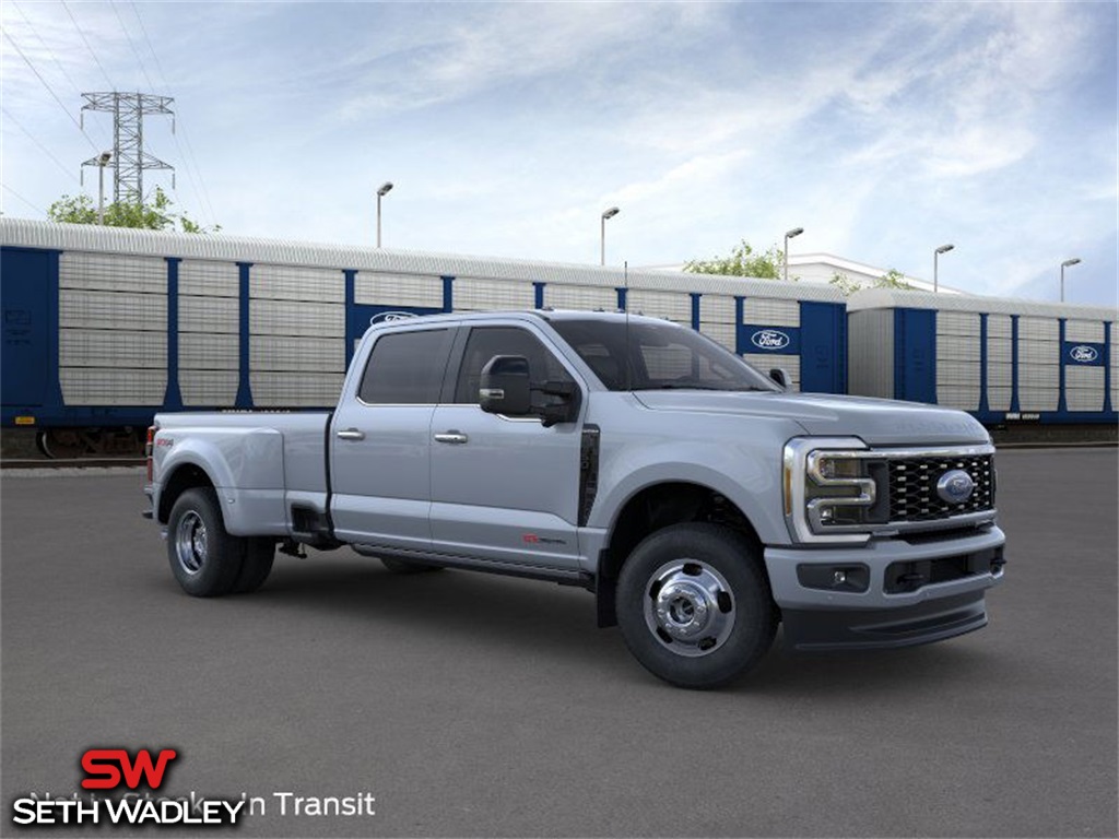 2025 Ford F-350SD Platinum