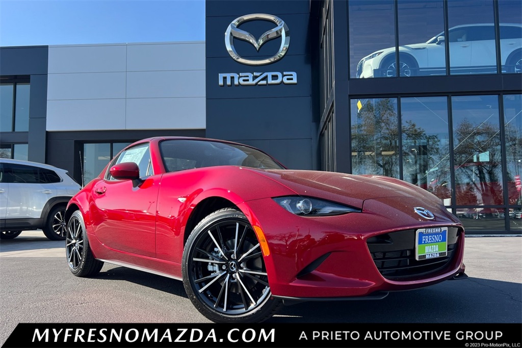 2025 Mazda MX-5 Miata RF Grand Touring