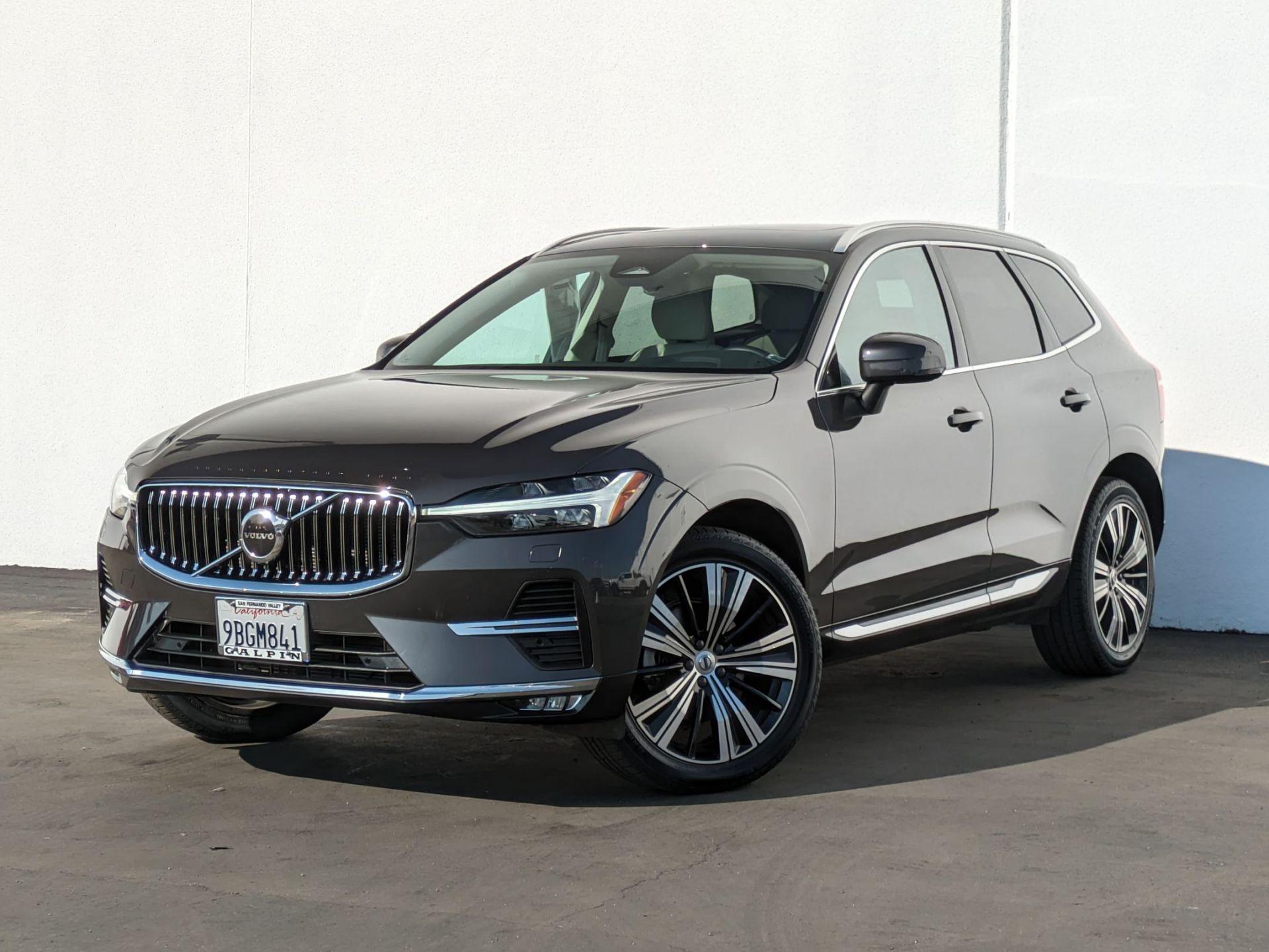 2022 Volvo XC60 B5 Inscription