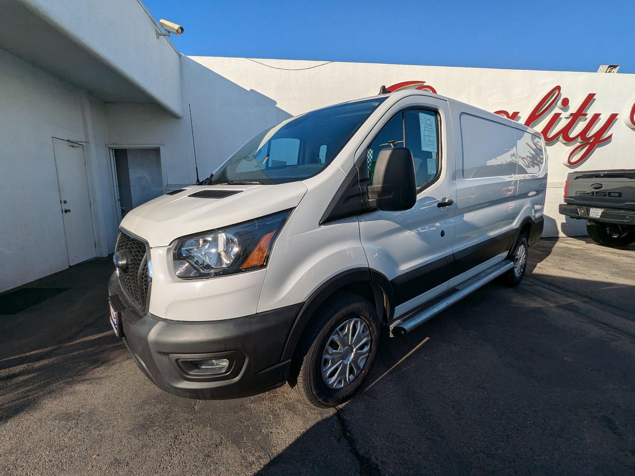 2023 Ford Transit-250 Cargo Van