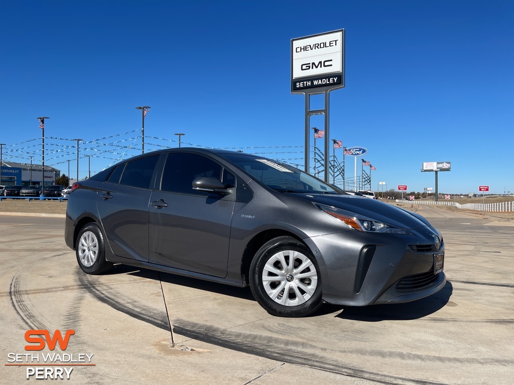 2021 Toyota Prius L