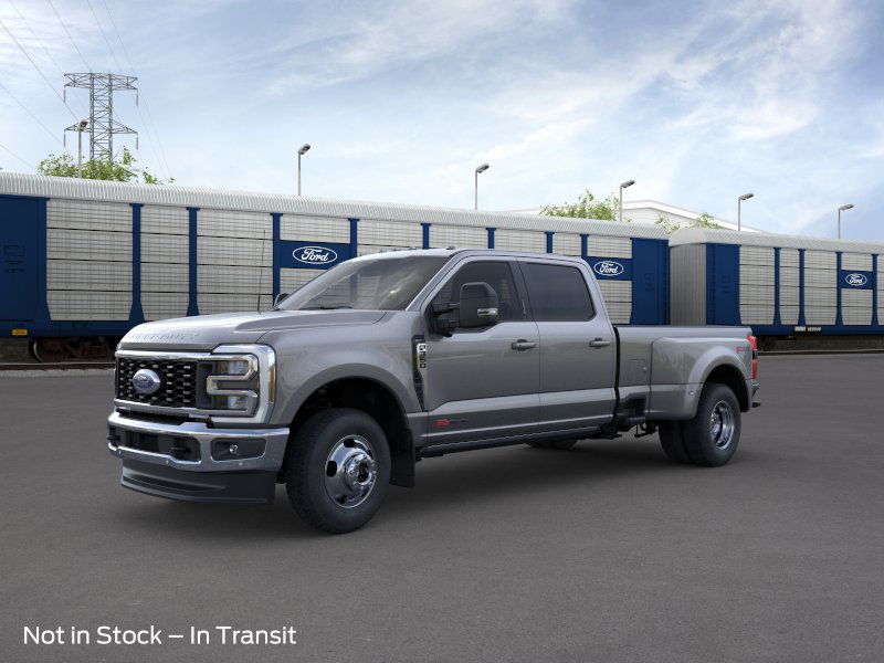 2025 Ford Super Duty F-350® LARIAT®