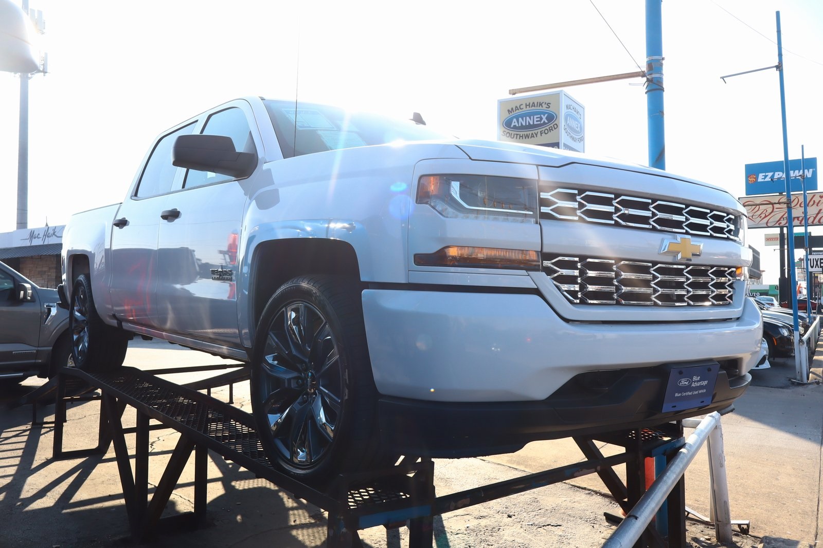 2018 Chevrolet Silverado 1500 Custom