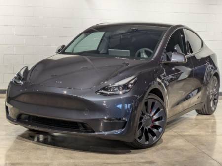 2024 Tesla Model Y Performance Dual Motor ALL-Wheel Drive